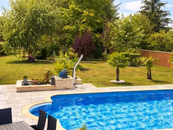 Maison 6 pièces 207 m²