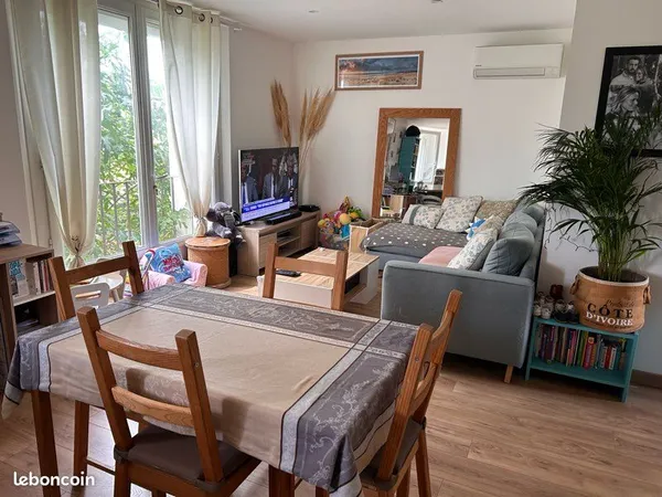 T2 50 m² rénové - Lumineux - Climatisé - Vendu loué - Istres