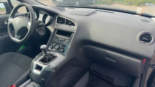 Peugeot 5008 1.6 HDI 115 - Allure – 2014 – 170056 km – Diesel – Boîte Manuelle — photo 20