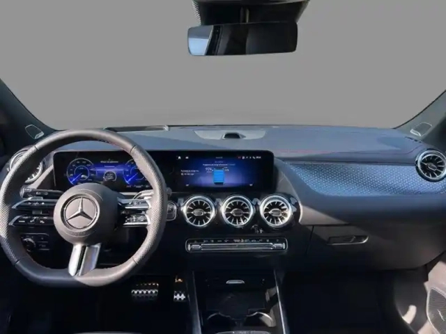 Mercedes Eqa 250+ — photo 11