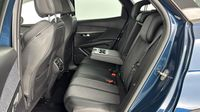 Peugeot 3008 1.5 BlueHDi 130ch S&S Allure Pack — photo 13