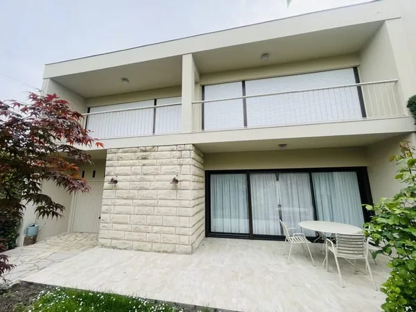 Maison 6 pièces 150 m²