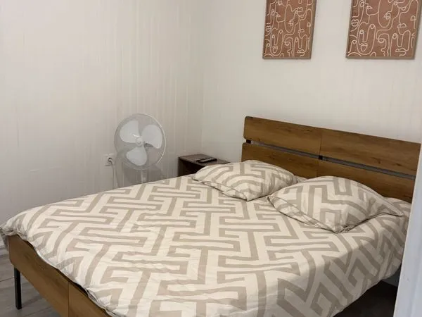 Loue appartement meublé
