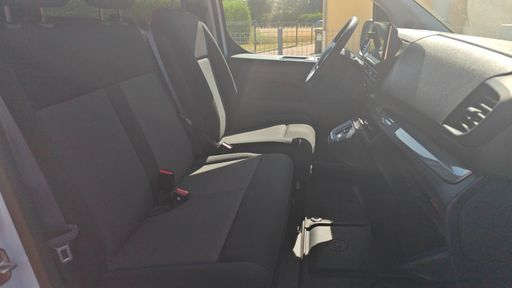 Opel Vivaro Cabine Approfondie 2.0 BlueHDi 180 EAT8 - Taille M – 2025 – 36369 km – Diesel – Boîte Automatique — photo 14