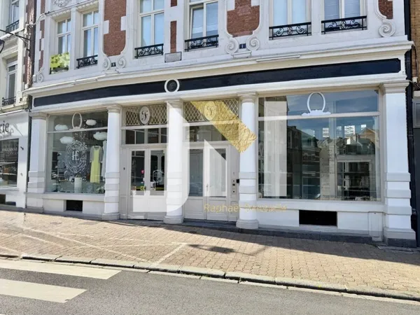 Commerce Vente Cambrai   438900€
