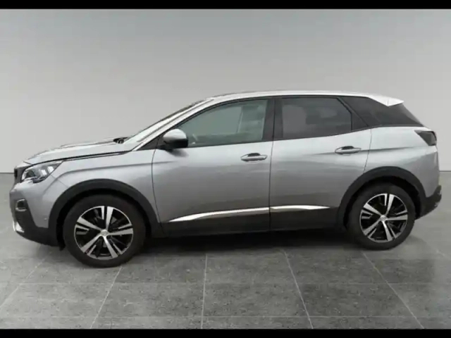 Peugeot 3008 1.2 puretech 130ch s&amp;s allure — photo 2