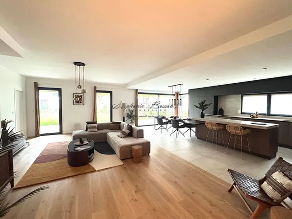 Appartement 5 pièces 153 m²