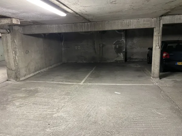 Loue parking