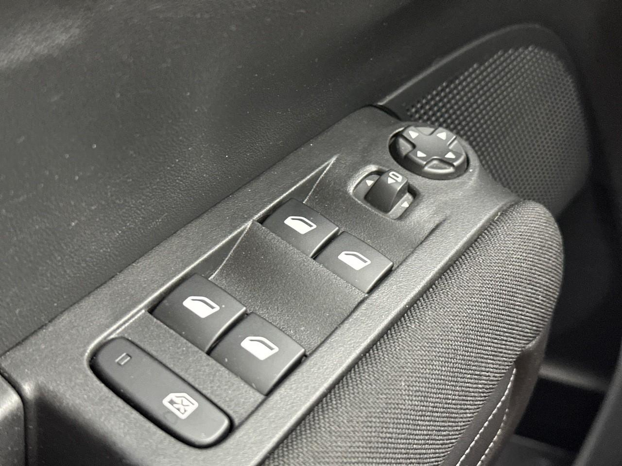 Citroën C3 Aircross puretech 110 s&s bvm6 shine pack — photo 16
