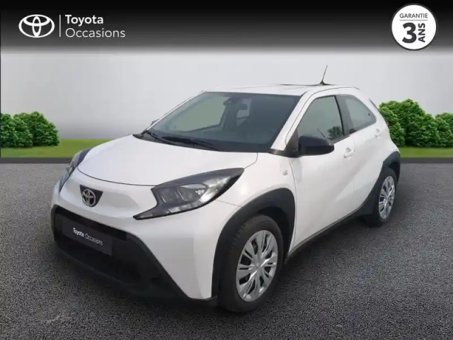 Toyota Aygo X 1.0 vvt-i 72ch dynamic my23 — photo 1