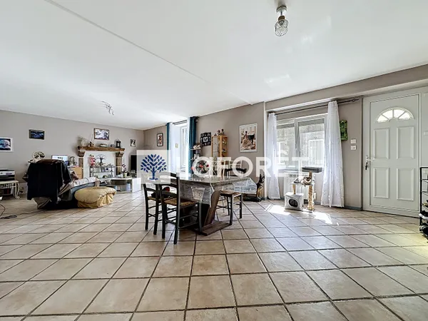 Maison 3 pièces 111 m²