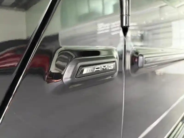 Mercedes Cla mercedes-amg g 63 — photo 21