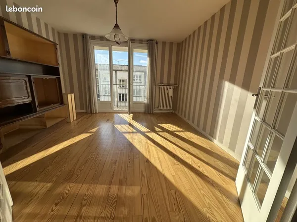 T3 avec balcon prox bellevue