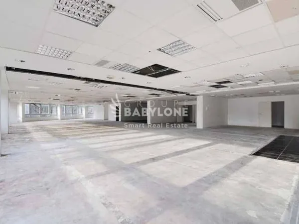 Bureaux 1779 m²