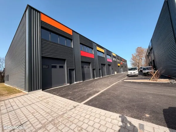 Local 225 m² Bischheim
