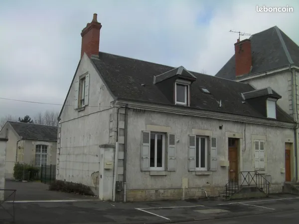 Ensemble immobilier de 3 maisonT3 à Vierzon