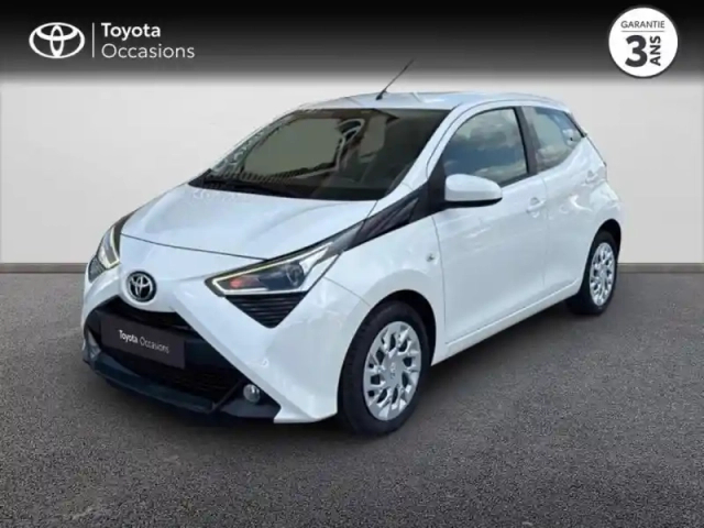 Toyota Aygo 1.0 vvt-i 72ch x-play x-shift 5p my20 — photo 1