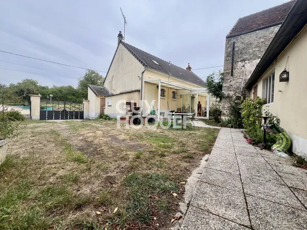 Maison individuelle - jardin et dépendances