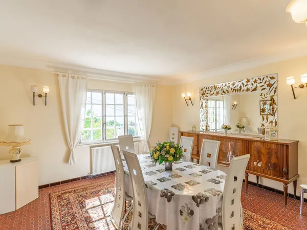 Villa 7 pièces 181 m²