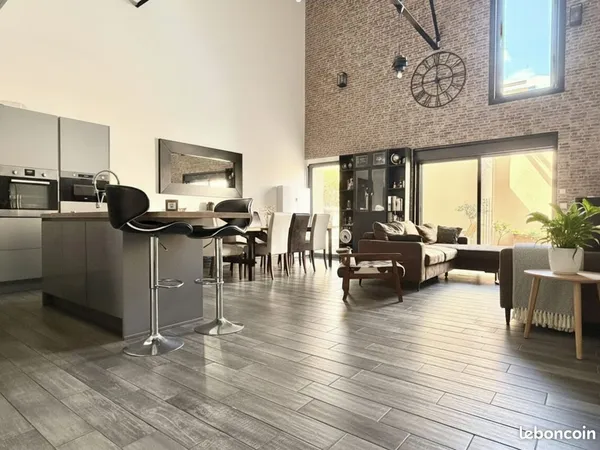 Maison 4 pièces 146 m²