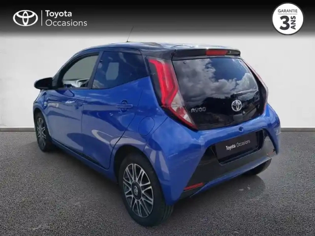 Toyota Aygo 1.0 vvt-i 72ch x-clusiv zen série x-shift 5p my20 — photo 5