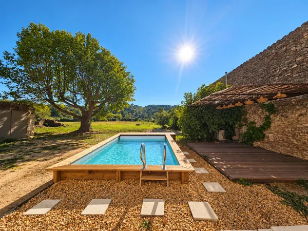 Goult, Luberon Belle bastide de 437 m2 avec joli terrain,
