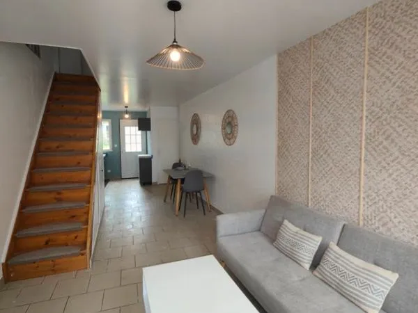 Charmante maison de ville meublée et équipée de 73m2