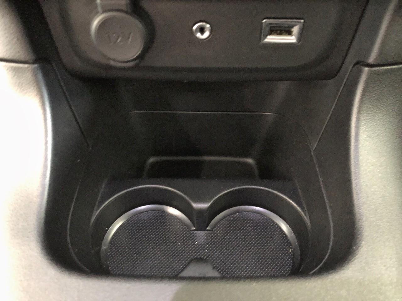 Citroën C3 puretech 110 s&s shine — photo 43