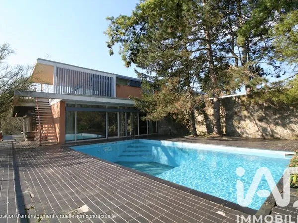 Maison 12 pièces 436 m²