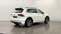 Volkswagen Tiguan 2.0 TDI 150ch R-Line DSG7 — photo 5