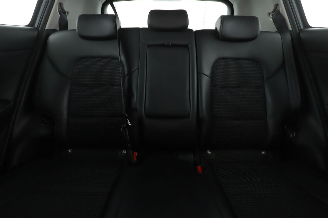 Kia Sportage 1.6 CRDi ISG Design 2WD — photo 14