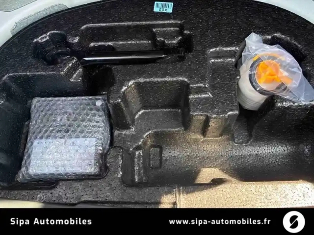 Hyundai Inster 49 kwh — photo 11