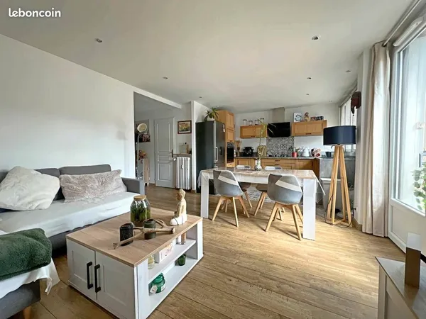 Appartement T4 entièrement rénové 60m2