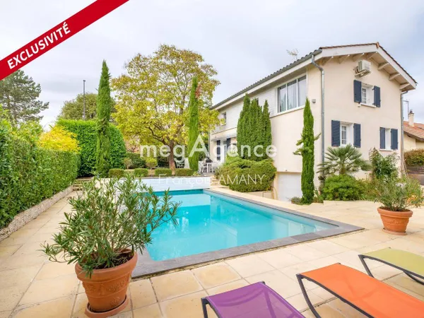 Maison 6 pièces 200 m²