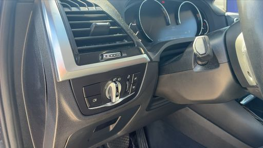 BMW X3 sDrive 18d 150 Steptronic8 - Business Design – 2020 – 130437 km – Diesel – Boîte Automatique — photo 1