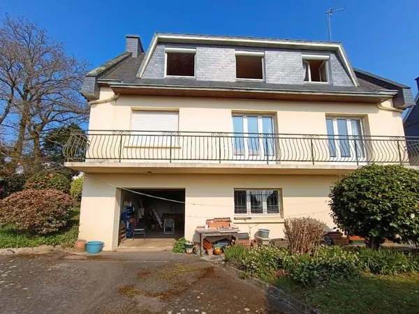 29520 Châteauneuf du Faou maison familiale avec vue 4 - 6 chambres sous sol complet