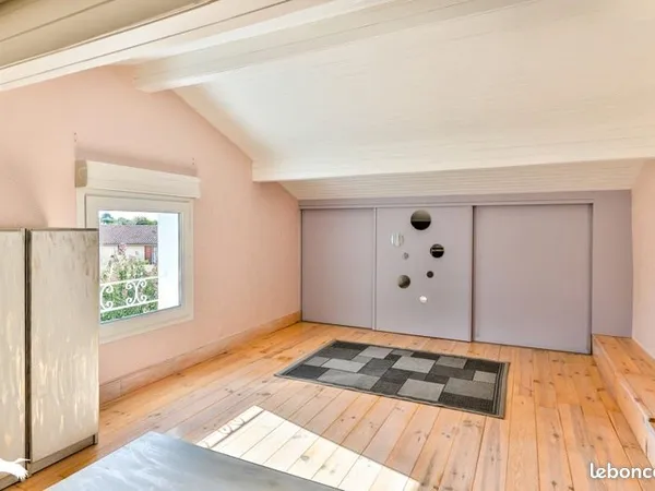 Maison 5 pièces 120 m²