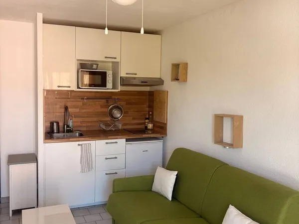 Studio 1 pièce 19 m²