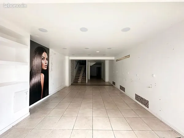 Local 100 m² TOURCOING