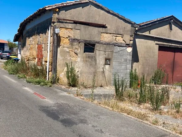 Beau local d activité