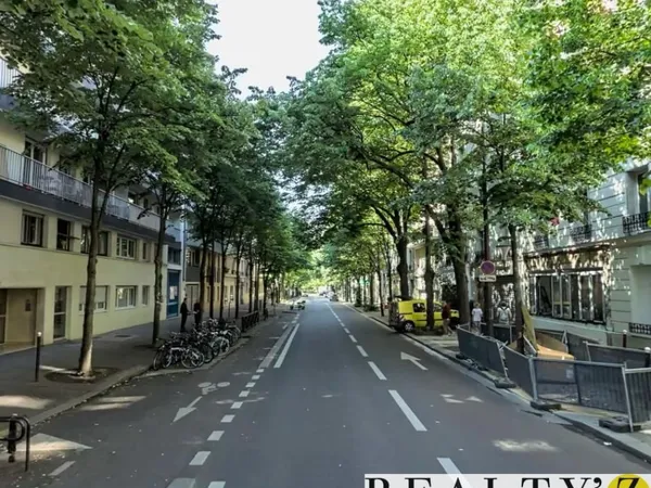 Local commercial 115 m²