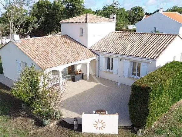 Maison 7 pièces 137 m²