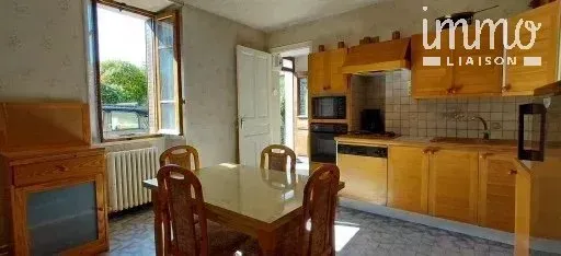 Maison de village de 110 m2 sur terrain de 938 m2