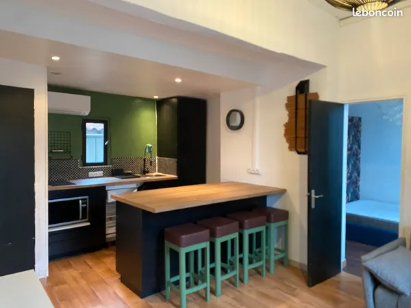 Appartement meublé 2 pièces - centre historique - 32 m² - Location de septembre à juin