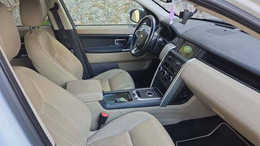 Land Rover Discovery Sport 2.0 TD4 180 4WD BVA8 - HSE – 2015 – 146276 km – Diesel – Boîte Automatique — photo 9
