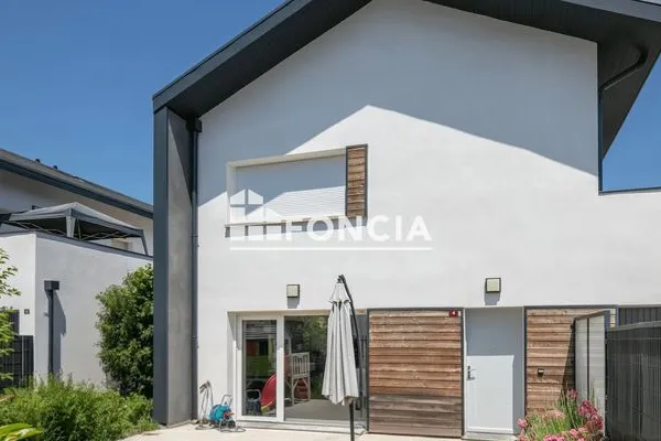 Appartement 4 pièces 84 m²