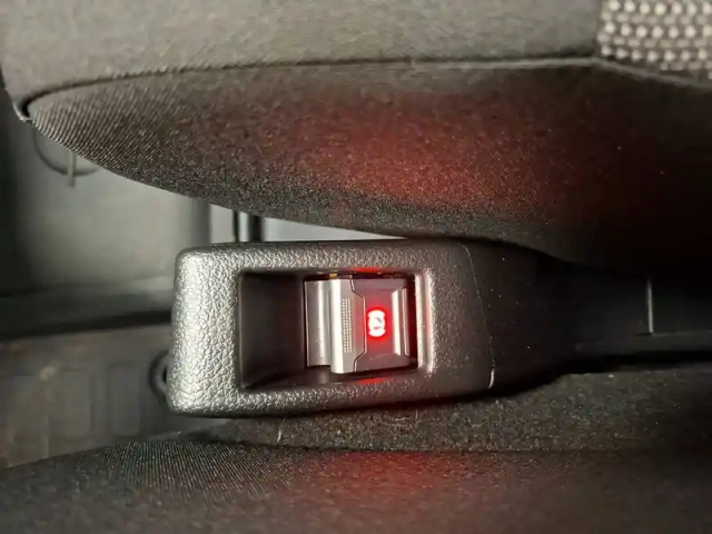 Opel Vivaro fgn taille m bluehdi 180 s&amp;s eat8 — photo 64