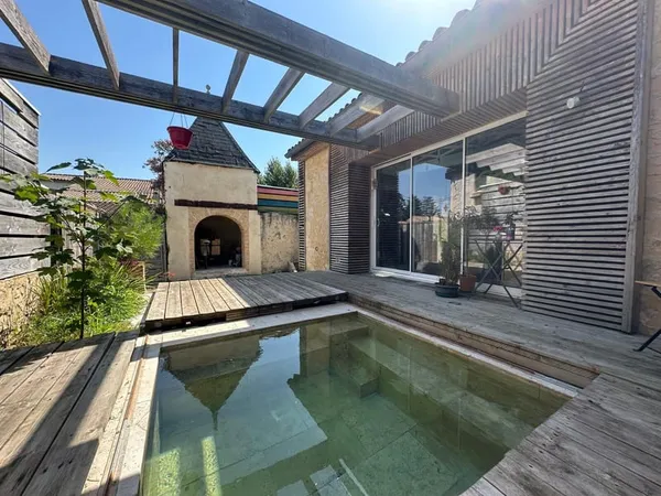 Maison pierre 120M2 PODENSAC
