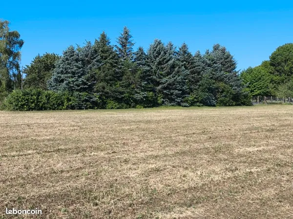 Terrain 700 m² Jarnac
