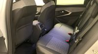 Peugeot 3008 1.2 Hybrid 145ch Allure e-DCS6 — photo 13